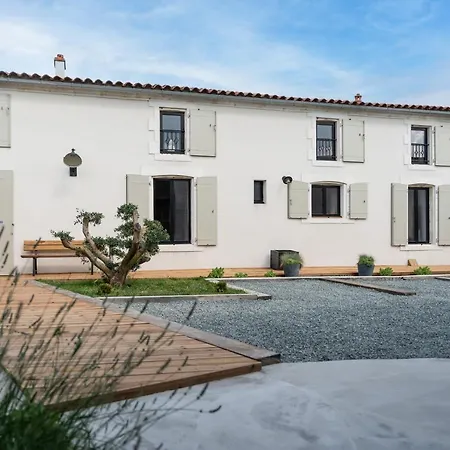 Guest house Domaine Ressource 4*
