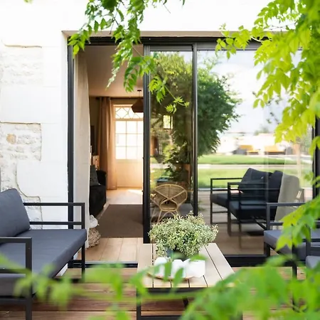 Domaine Ressource Guest house Thaire